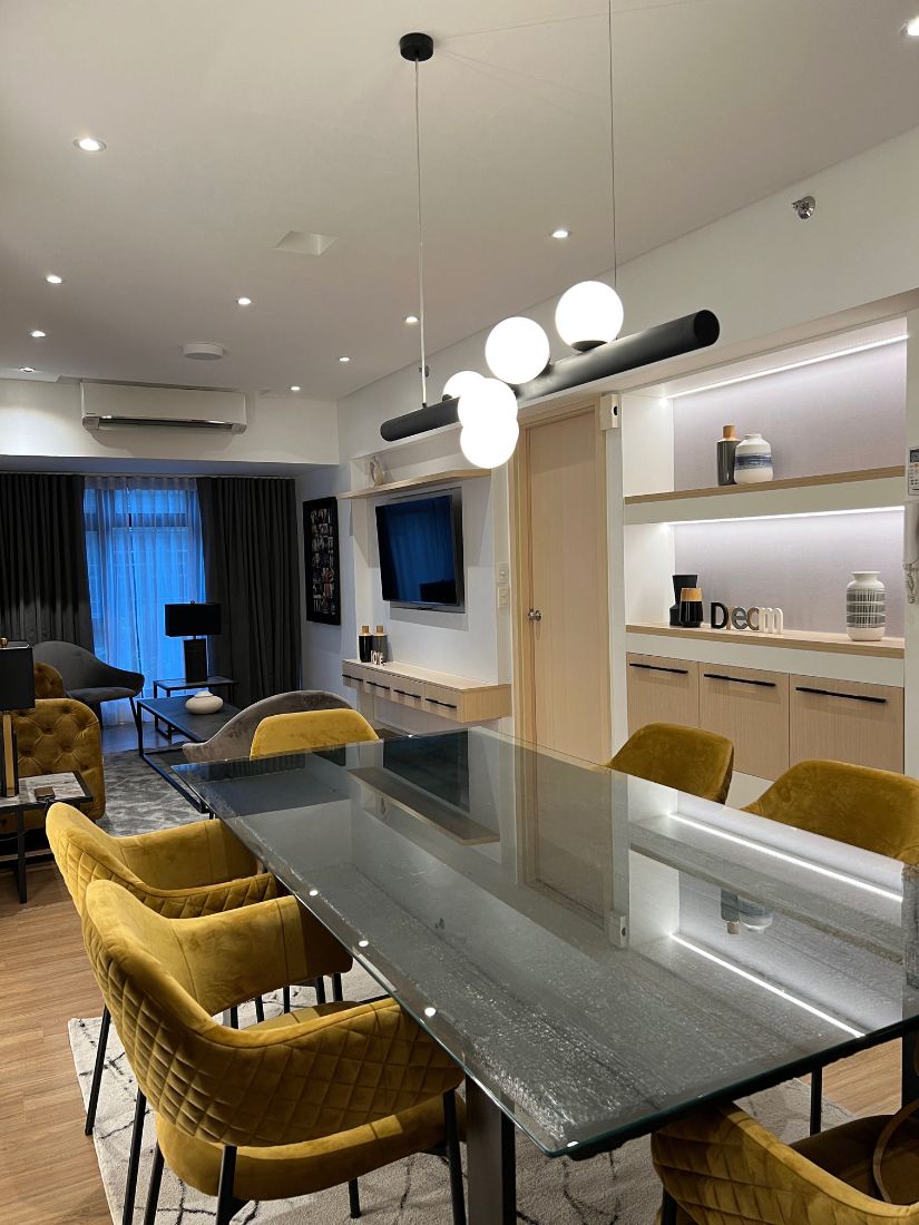 Cabwork fitted dining and kitchen