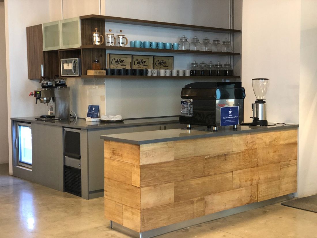 Bar counter cabinet