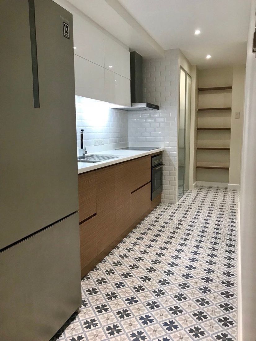 Manansala Tower kitchen
